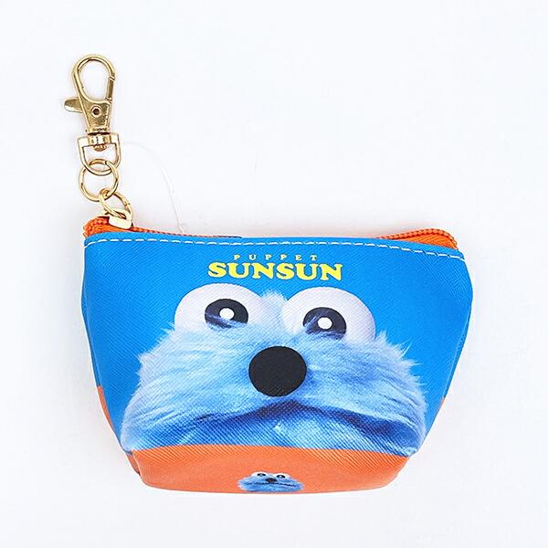 ナスカン付のキーホルダーにもなるミニポーチです。