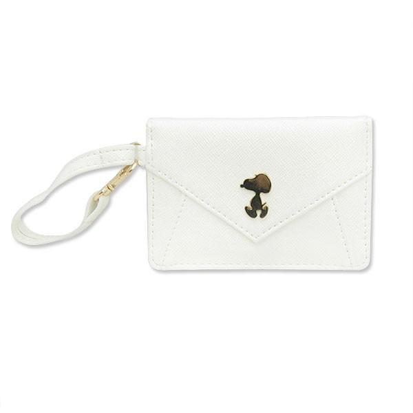 スヌーピー パスケース 定期入れ ホワイト ワンポイントプレート Orsn Mcd 6276 Spr 186 パーフェクトワールド 通販 Yahoo ショッピング