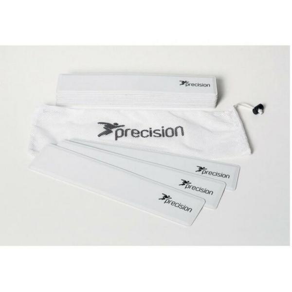 ロゴ入り。収納袋つき。グリッド状のバック。滑り止め仕上げ。スポーツ用。