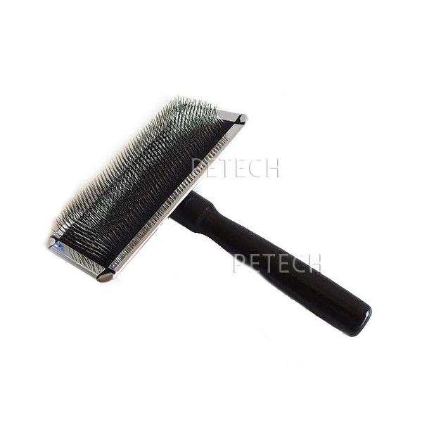 ◆メール便対応商品。【国産品の犬猫スリッカー】ケイプロ　ステンレスロングティ・スリッカー(国産)は極細で弾力性に優れたステンレスピンです。錆びに強く、更にピンの植毛数が多く、ゴムラバーを超ソフトに被毛や皮膚に優しく、モツレ毛や残り毛をスイて...