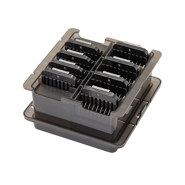 MODEL808系専用のアタッチメントコームです。セット内容：3mm、6mm、10mm、13mm、16mm、19mm、22mm、25mmの8個セット。＜注意点＞こちらのコームセットは、THRIVE（スライヴ）MODEL808系専用替刃　1m...