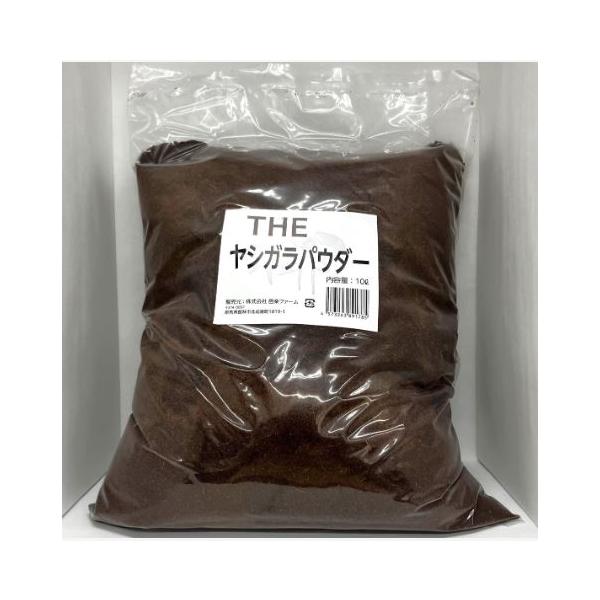 [Release date: December 25, 2022]爬虫両生類の床材として一般的な細目ヤシガラを使い切りサイズにパックし、お客様が手に取りやすい価格帯に設定しました。他の成分を加えていないプレーンな床材です。