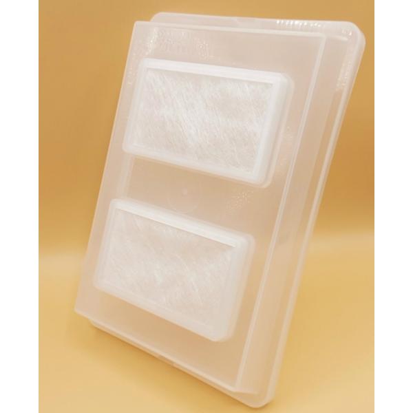 [Release date: May 19, 2019]二重構造の蓋により、細かい目のフィルターをクワガタが破る事がない 従来の挟み込みシートでは目が粗いとハエが抜け、細かいと目詰まりして酸欠 などの事故に繋がる 従来の挟み込みシートは、下...