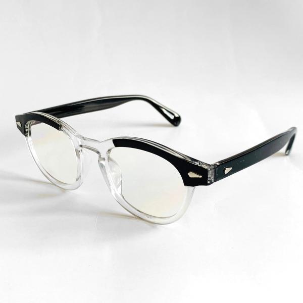 タート オプティカル アーネル型のボストン眼鏡は多くのブランドメガネのお手本となるデザインフレームカラーは個性的で希少なブラックとクリアのツートンカラー知的な印象にも感じさせてくれますレンズはブルーライトカットモスコット レムトッシュ等がお...