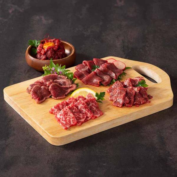 （検索用：馬肉・馬刺し・熊本特産・詰め合わせ・フジチク・自社加工・熊本直送・最高級・霜降り・専門店・）[翌日優良配送対象商品に関しまして]下記の場合は対象外となります。・13時以降(休業日は12時以降)のご注文の場合・お届け先が対象地域外の...