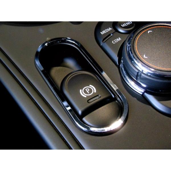 BMW MINI F60 p[LOXCb`O (N[)