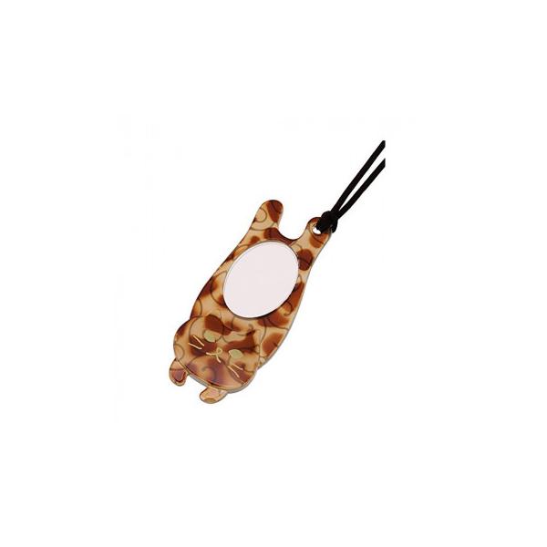 ペンダント型ルーペの猫(ニャンコ)シリーズから出たルーペ伸ニャン。便利でかわいいルーペです。