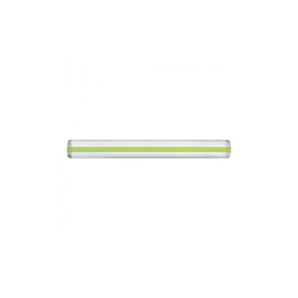 カラーのラインが一行一行を読み取りやすくして、さらに文字の大きさも2倍になり見やすいです。解き辛かった行の読み取りがスムーズにできるルーペです、