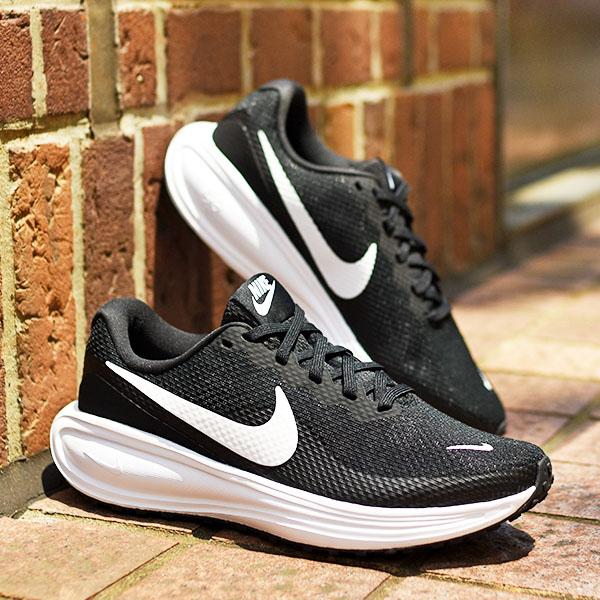 NIKE（ナイキ） 幅広 スニーカー ランニングシューズ レディース