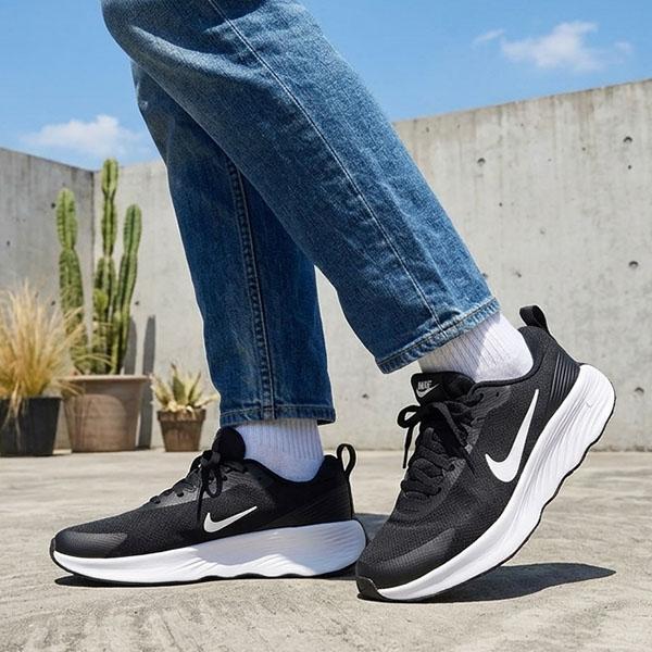 ナイキ 靴 NIKE（ナイキ） 幅広 ウォーキングシューズ 散歩 メンズ プロミナ