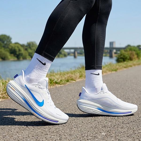 27cm ナイキ エアライナー ウィングチップ ホワイト NIKE（ナイキ） 2026夏新作 送料無料 ランニングシューズ メンズ エア