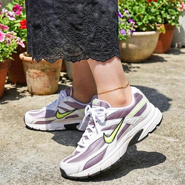 NIKE（ナイキ） 29%off 送料無料 スニーカー レディース メンズ イニシ