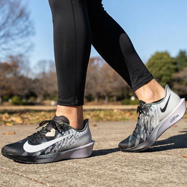 NIKE（ナイキ） 2026冬新作 ランニングシューズ メンズ NIKE Air Zoom