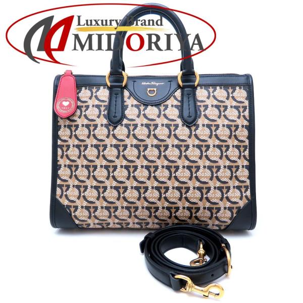 FERRAGAMO（フェラガモ） Salvatore Ferragamo サルヴァトーレ