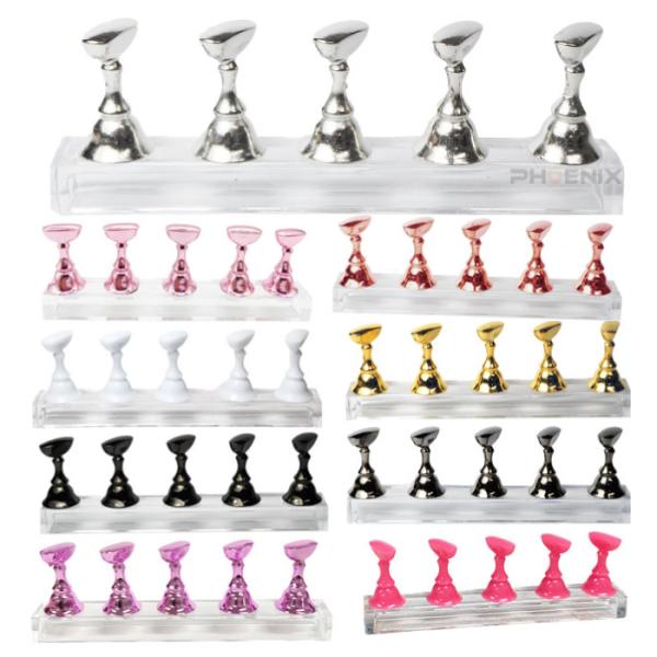 No-8027■商品内容：ネイルチップスタンド x 5、バー x 1■カラー：ゴールド シルバー ピンク ブラック ホワイト ローズゴールド メタリックブラック メタリックピンク メタリックパープル■サイズ：画像をご確認ください。■仕様：マ...