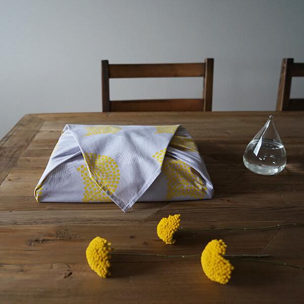 22最新のスタイル 風呂敷包みで贈る ディズニーカタログギフトセレクション 4800円コース Happy ハッピー カトル カール ディズニー の世界観をそのままギュッと閉じ込めたカタログギフ 冠婚葬祭 宗教用品 Www Cosmopharmaint Com