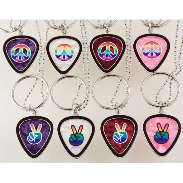 Pick-Lace Frameは、ギター・ピックをネックレスにできるホルダー。これでピックをいつでも身に着けておけます。ピックは取り外せるので、自分のお気に入りのピックを入れられます。始めに入っているピックで全10種類(2016/05/16...