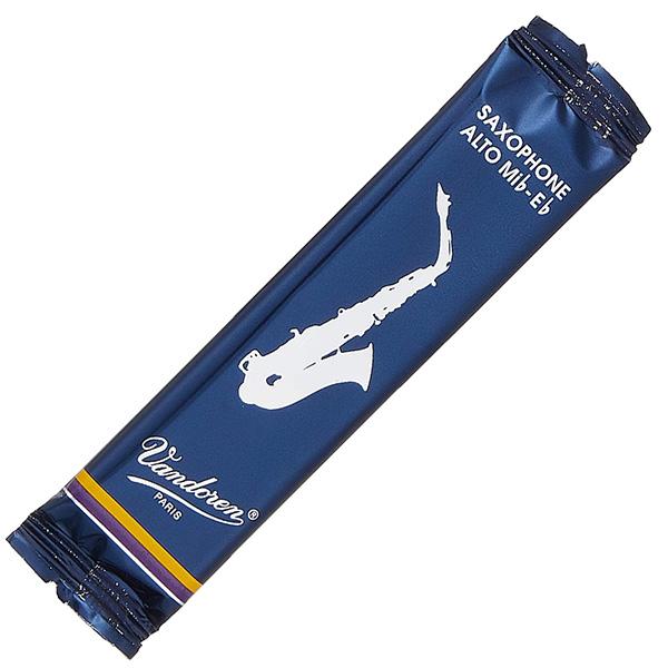 バンドレン リード　アルトサックス　Traditional　1枚バラ売りこのリードは、長年にわたって高い評価を得ている一番幅広く使われているリードです。非常に薄いティップからきわめてピュアな音質が生み出されるようにデザインされており、また振...