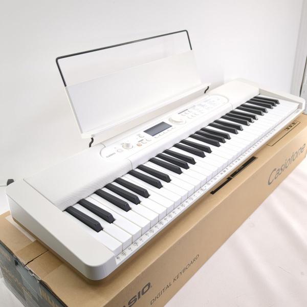 CASIO カシオ 光ナビゲーションキーボード LK-526 61鍵盤 2021年製