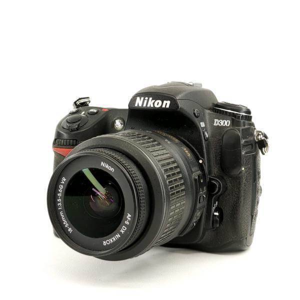 ニコン（Nikon） D300 デジタル一眼レフカメラ デジカメ 1310万画素