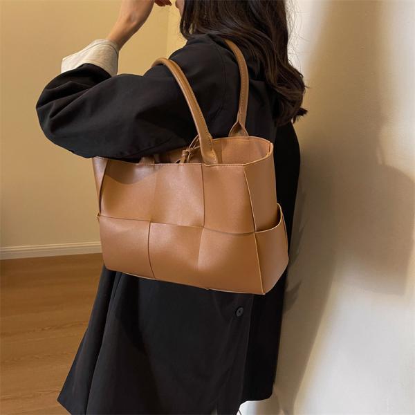 PU革　トートバッグ　レディース　レザーバッグ　ショルダーバッグ 革バッグ　かばん　通勤 通学　大人　収納たっぷり　ビジネスバッグ　カジュアル PU革 トートバッグ レディース レザーバッグ ショルダーバッグ 革