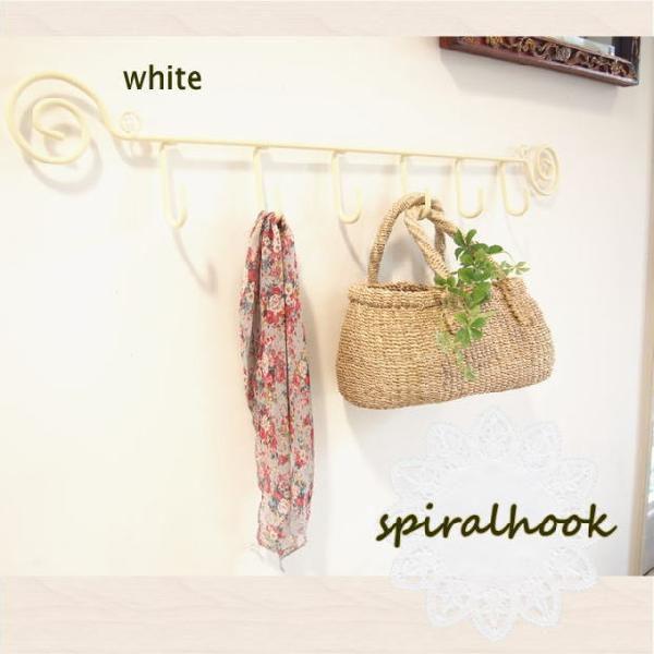 即出荷 スパイラルフック Lサイズ 壁掛け フック ウォールハンガー ハンガーフック 収納 ハンガー 壁 6連 コートハンガー アンティーク調 アジアン ピクニックと雑貨のスイートピー 通販 Yahoo ショッピング