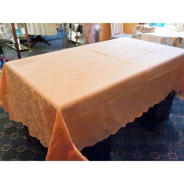 sander社製　テーブルクロス テーブルクロス ドイツ Sander 長方形135x265cm Queen(サーモンピンク