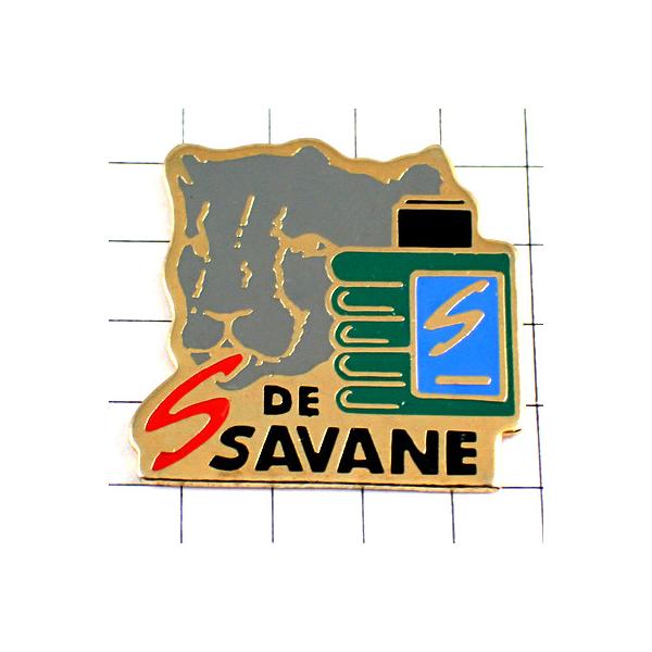 背景の１マスは５mmです。当店のピンバッジ はヴィンテージのレアな限定ピンバッジ です。それぞれのピンズの裏側の針には、新品の留め具をセットしてお送りします。新品の留め具代はピンズの商品代に含まれております。