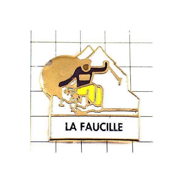 背景の１マスは５mmです。当店のピンバッジ はヴィンテージのレアな限定ピンバッジ です。それぞれのピンズの裏側の針には、新品の留め具をセットしてお送りします。新品の留め具代はピンズの商品代に含まれております。