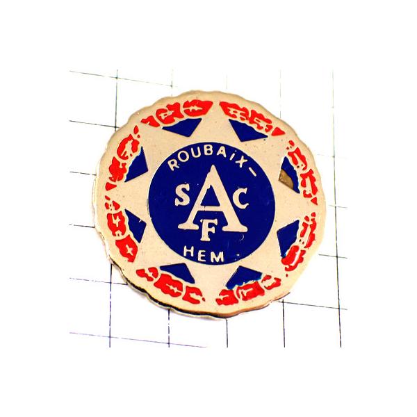 背景の１マスは５mmです。当店のピンバッジ はヴィンテージのレアな限定ピンバッジ です。それぞれのピンズの裏側の針には、新品の留め具をセットしてお送りします。新品の留め具代はピンズの商品代に含まれております。