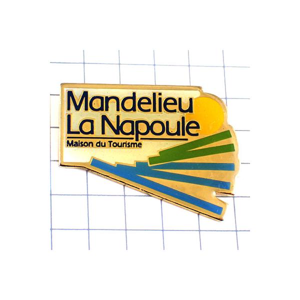 背景の１マスは５mmです。当店のピンバッジ はヴィンテージのレアな限定ピンバッジ です。それぞれのピンズの裏側の針には、新品の留め具をセットしてお送りします。新品の留め具代はピンズの商品代に含まれております。