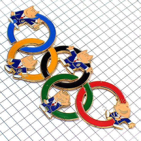 ピンバッジ・5個組コビー犬バルセロナ五輪マスコット背広スーツ姿