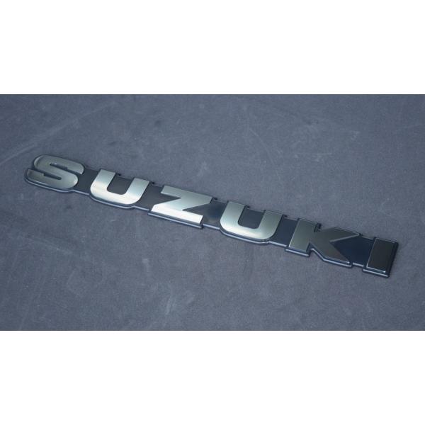 スズキ スズキ純正 本物 「SUZUKI」エンブレム シルバー