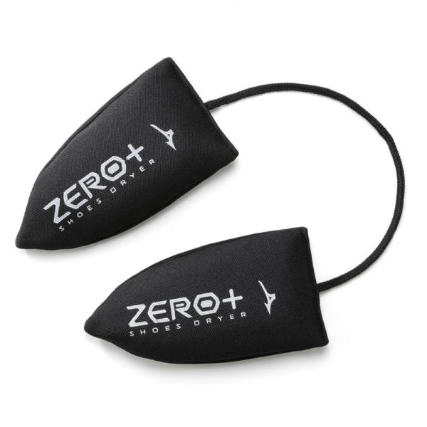 MIZUNO ZERO＋ シューズドライヤーZERO＋シリーズより、シューズドライヤーが登場！シューズ内を清潔に保とう。制菌・消臭・吸湿！シューズに入れるだけの簡単シューズドライヤー。■サッカースパイク/シューズ ケア用品　ゼロプラス　シュ...