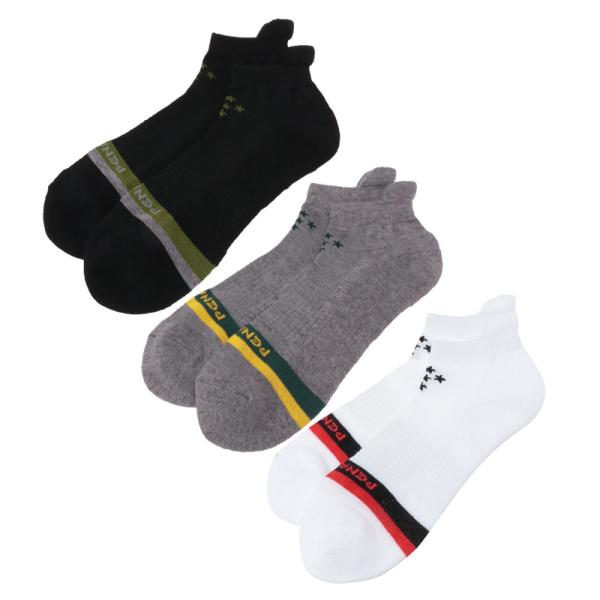 penalty アンクルソックス3足セット(22-24cm)  甲部：メッシュ構造で通気性を確保。つま先、踵、足裏パイル生地を配置しクッション性向上。■素材：ポリエステル、綿、ポリウレタン■サイズ：22-24cm■生産国：中国製