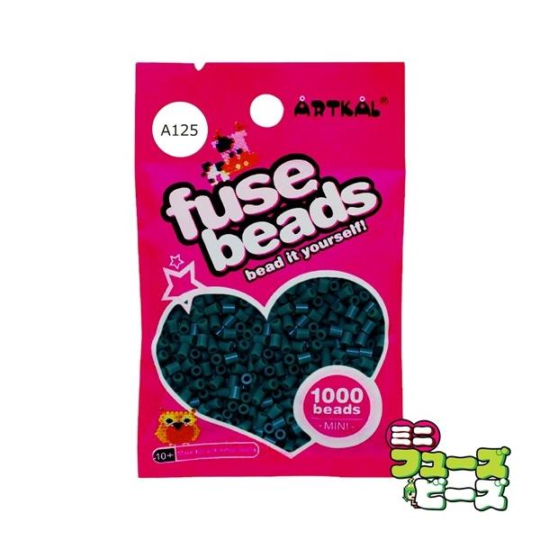 ■ 商品説明 ■ 種類：フューズビーズ ミニ（2.6mm）サイズ：直径 2.6mmカラー：ビリジアン数量：約 1,000粒RGB数値：R:5 G:70 B:65アイロンがけによる形状の保持に優れながらも、柔軟性のあるソフトタイプのアイロンビ...