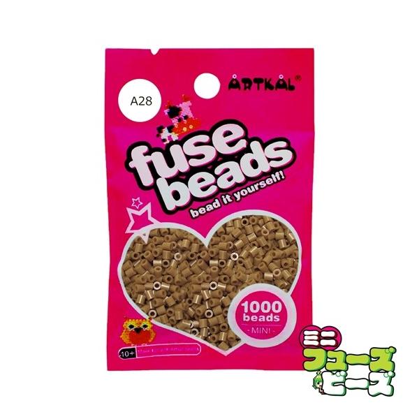 ■ 商品説明 ■ 種類：フューズビーズ ミニ（2.6mm）サイズ：直径 2.6mmカラー：ソイルブラウン数量：約 1,000粒RGB数値：R:180 G:126 B:0アイロンがけによる形状の保持に優れながらも、柔軟性のあるソフトタイプのア...