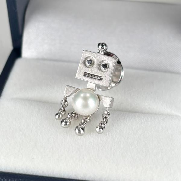 pkobe_pearl-brooch-robot