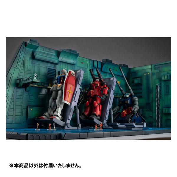 ガンダム Realistic Model Series ホワイトベース カタパルト ガンダム Realistic Model Series ホワイトベース カタパルト