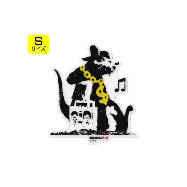 バンクシーのステッカーになります。正体不明のストリートアーティスト、BANKSY。社会風刺をテーマにしたメッセージ性の強いアートで有名ですね！世間を謎のアートで描き乱すバンクシーデザインのステッカーです♪コチラは「Hip Hop Rat」と...