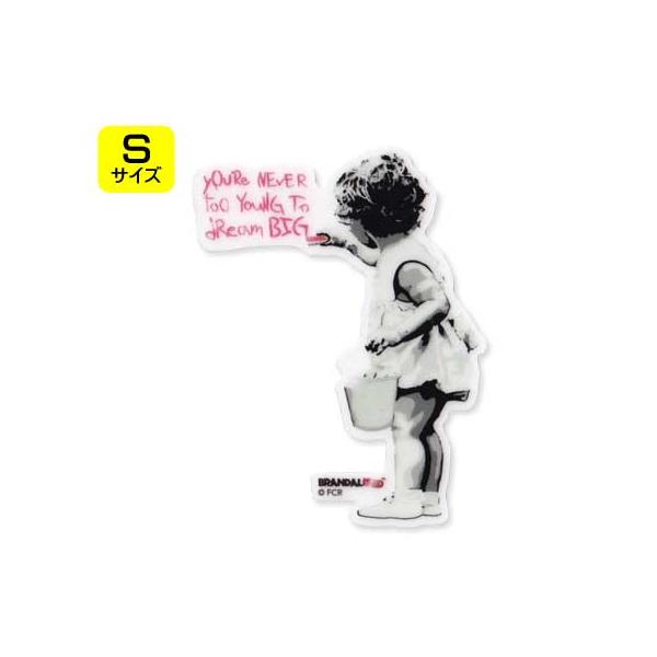 バンクシーのステッカーになります。正体不明のストリートアーティスト、BANKSY。社会風刺をテーマにしたメッセージ性の強いアートで有名ですね！世間を謎のアートで描き乱すバンクシーデザインのステッカーです♪コチラは「Dream Big」と名付...