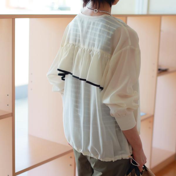 新品Dignite collier (ディニテ・コリエ)セミシアーフリルブルゾン Dignite collier (ディニテ・コリエ) セミシアー フリル