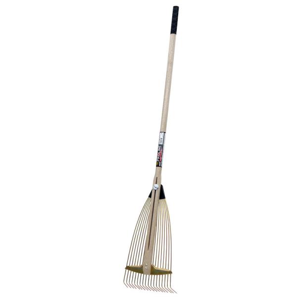 【商品情報】●信頼の日本製。●信頼の日本製●かき寄せ部に外径3mmの鋼線を使用した太線レーキです●清掃、整地作業に最適です●落ち葉やゴミ、植木の刈込み後の収集作業●頭部先爪をスライド調整する事により使用シーンに合わせて、広くしたり狭くする事...