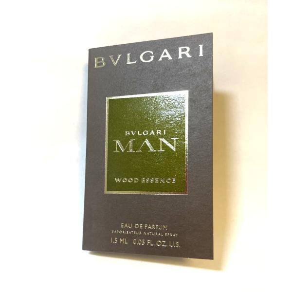 【並行輸入品】【ネコポス送料無料】ブルガリ　マンウッドエッセンス　ＥＤＰ 1.5ml※沖縄県は別途送料いただきます。※営業日13時までのご注文で当日発送。※金曜日の13時以降及び土日祝日の購入の場合は次の営業日の発送です。※営業日：月・火・...