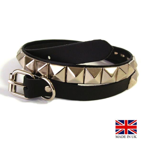 イギリス製 1-Row Large Pyramid Stud Belt 1連ラージ イギリス製 1-Row Large Pyramid Stud Belt 1連ラージ