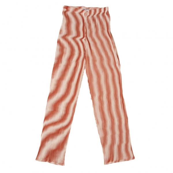 ISSEY MIYAKE（イッセイミヤケ） 滲みラインプリントプリーツパンツ