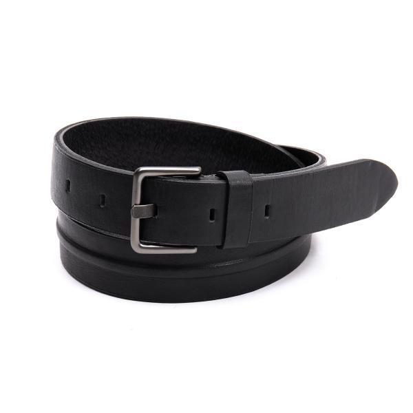 ISSEY MIYAKE（イッセイミヤケ） ラインデザインレザーベルト 黒