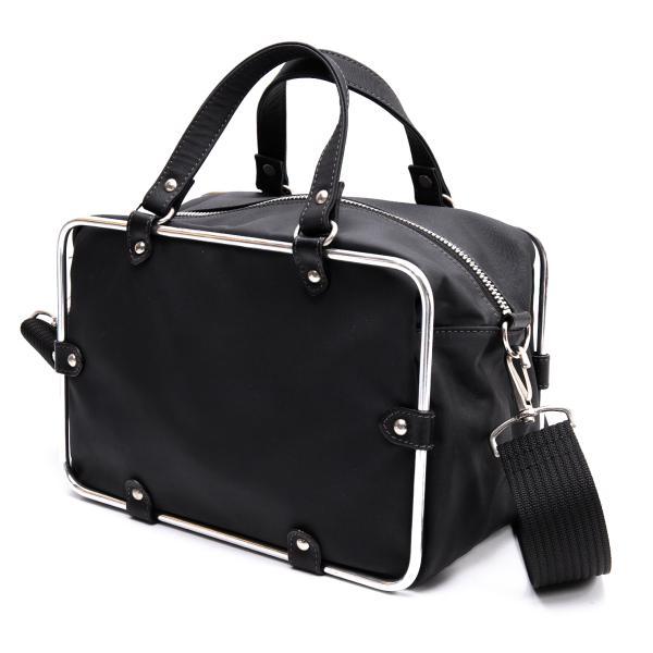 ジャンポールゴルチエGAULTIER メタルフレームバッグ 黒 Jean Paul Gaultier（ジャンポール・ゴルチエ） メタルフレーム