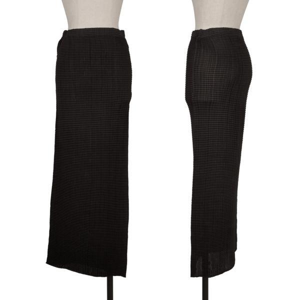 美品✨ISSEY MIYAKE プリーツ　ロングスカート　ブラック　フレア ISSEY MIYAKE（ロングスカート ・ ブラック/黒色系）のフリマ