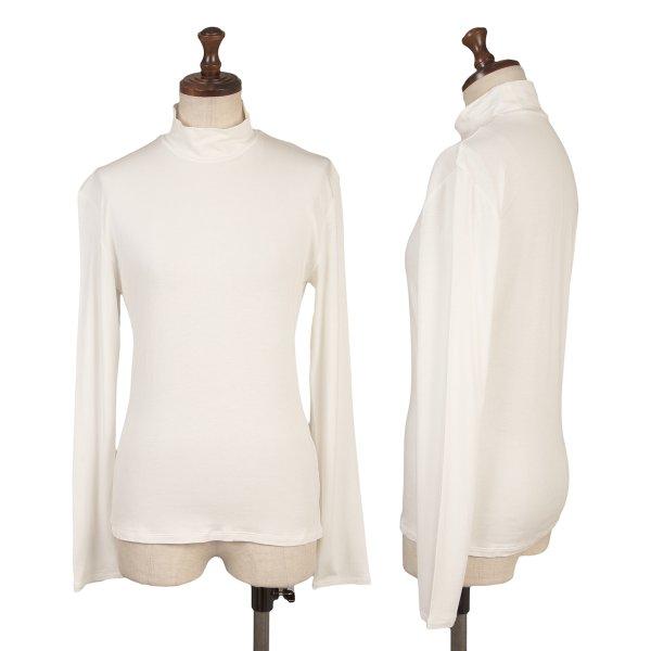 ISSEYMIYAKE カットソー【サイズ2 M相当】【ハイネック】【美品】 ISSEYMIYAKE カットソー【サイズ2 M相当】【ハイネック】【美品】